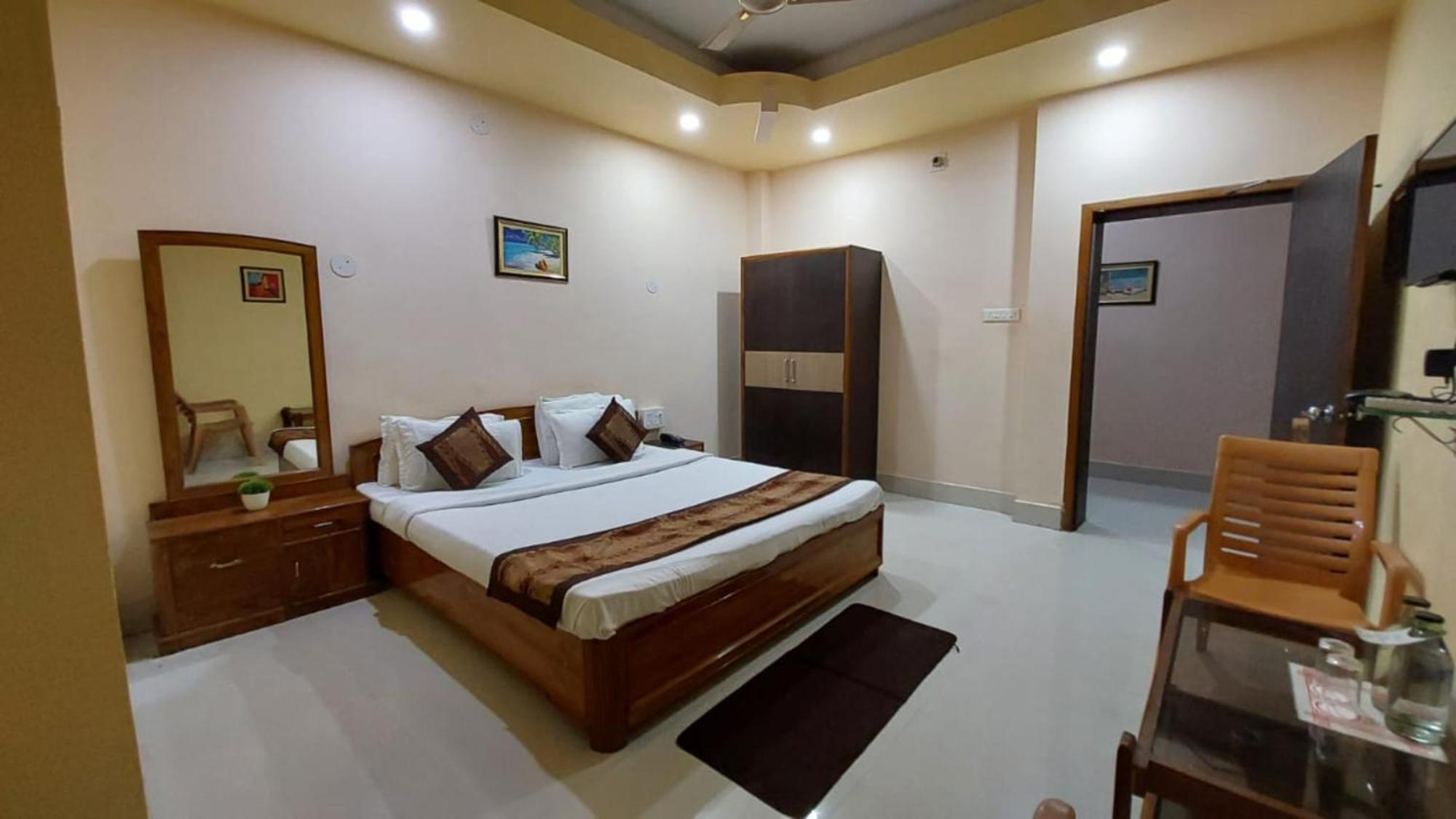 Goroomgo Silicon Residency Puri Near Sea Beach & Temple - Luxurious Room - Lift And Parking Facilities - Best Seller Екстер'єр фото